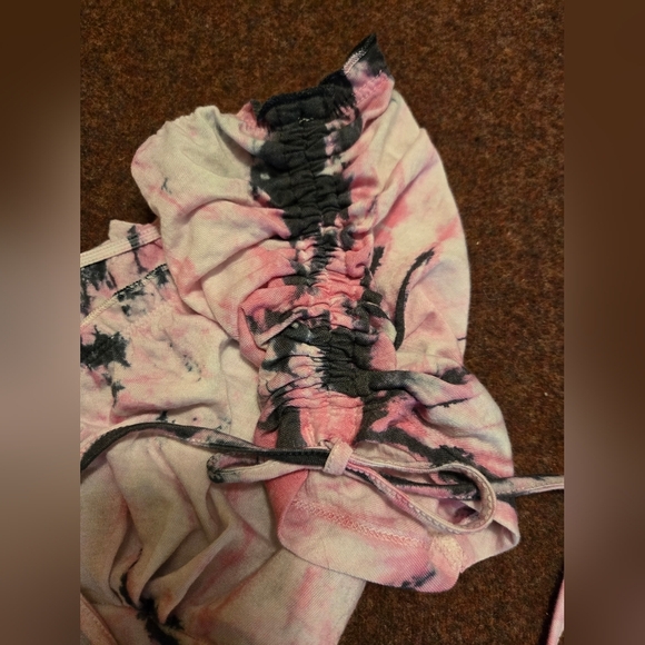 Volcom Tiedoll Wave Shirt In Pink And Grey Tie Dye Size 8 (M) - Picture 4 of 10